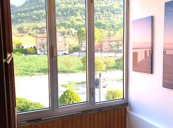 Amadeus Pinolo Apartamento Gubbio